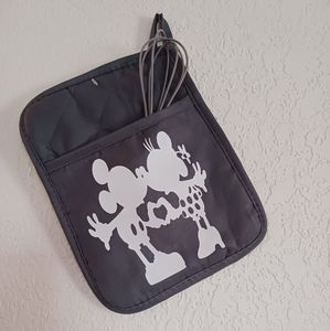 Minnie and Mickey Mouse Oven Mitt ( 1 for $8 or 2 for $15 )